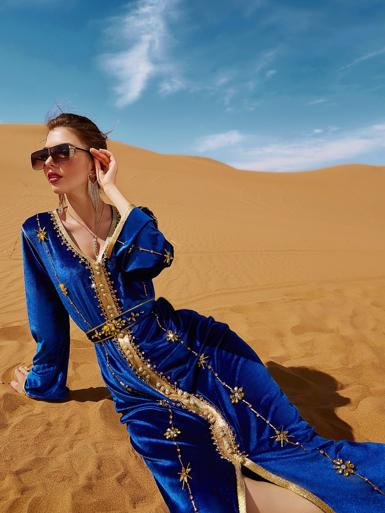Royal Blue Dubai Kaftan Evening Dress With Crystal Elegant Long Sleeve Velvet Arabic Muslim Prom Dress Abaya Chic Robe De Mariée